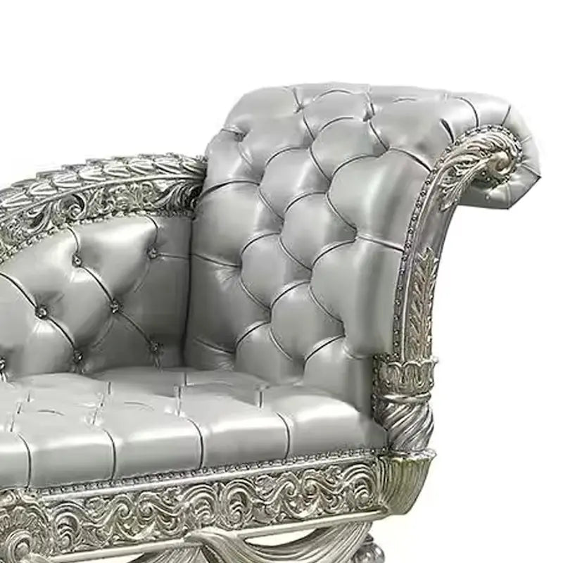 Banc de chaise longue en similicuir beige avec accents dorés, 82 pouces