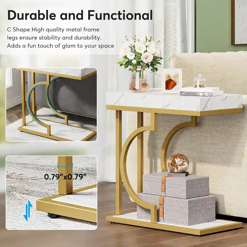 Table d'appoint en forme de C en faux marbre avec cadre en métal doré