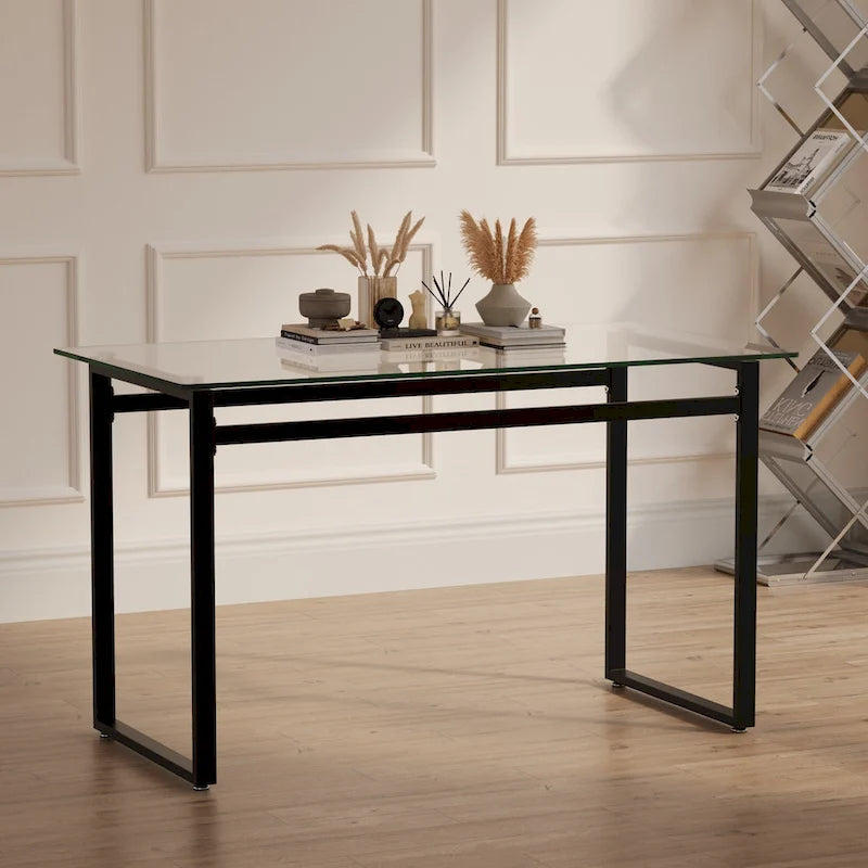 Table de salle à manger en verre trempé avec pieds en métal